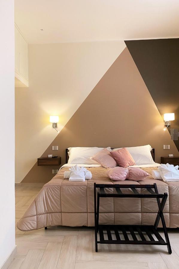 B&B De Nava Suite Reggio di Calabria Eksteriør billede