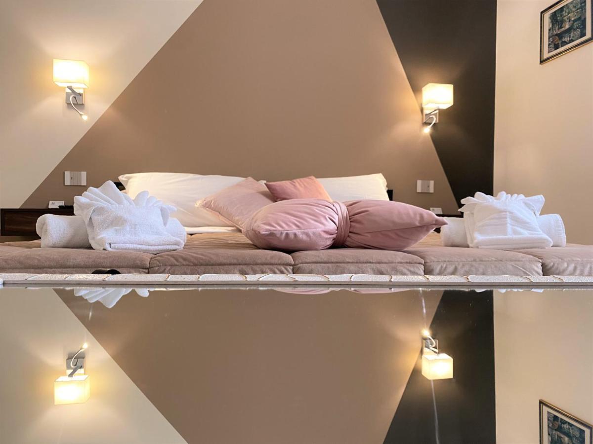 B&B De Nava Suite Reggio di Calabria Eksteriør billede